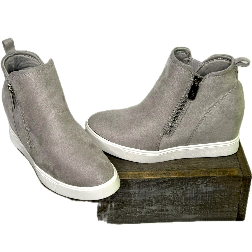 Anne Klein Gray Ankle Boots Booties Sz 7
